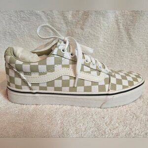 Vans Checkerboard Sneakers PRICE FIRM